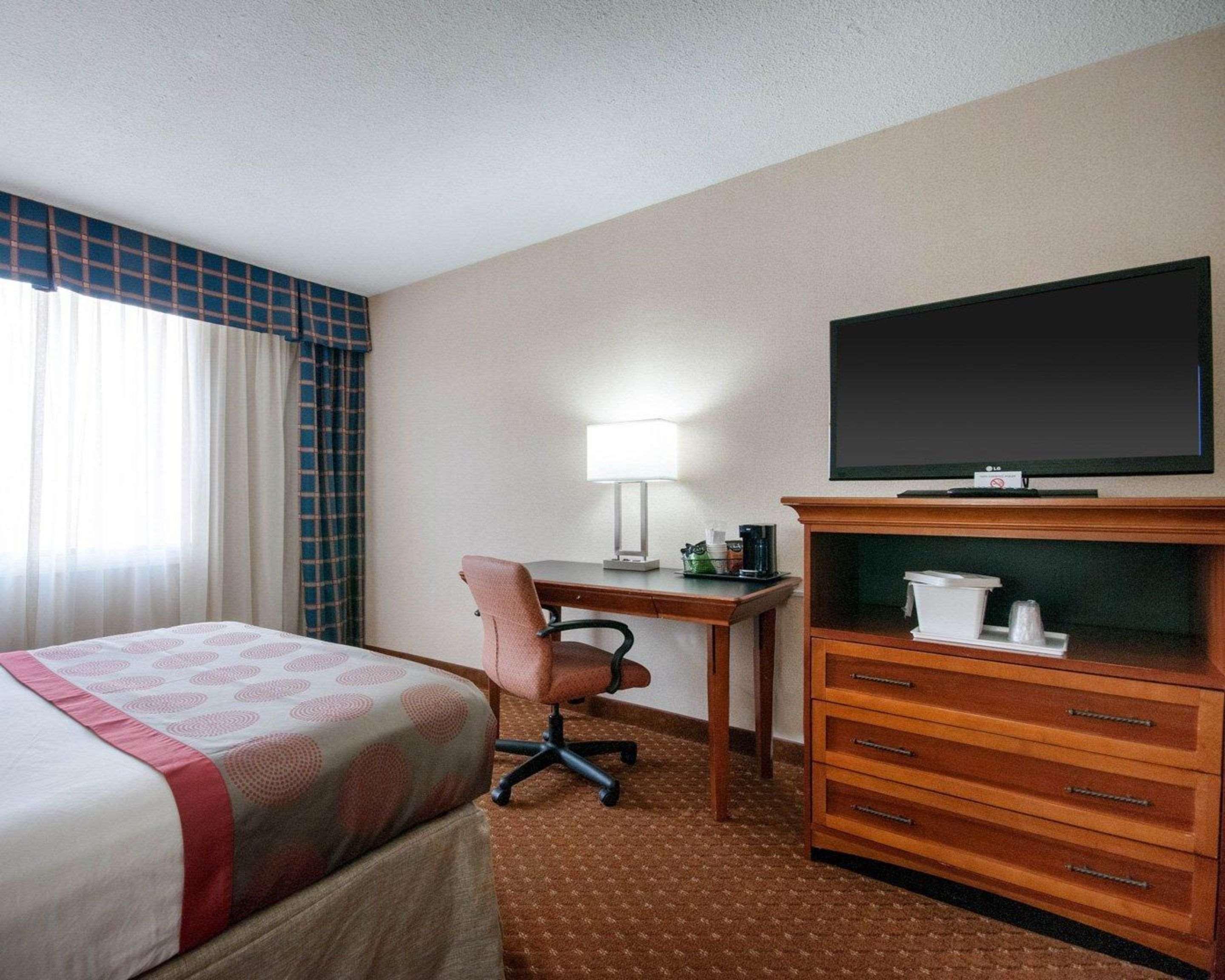 Rodeway Inn Indianapolis I-70 Kültér fotó