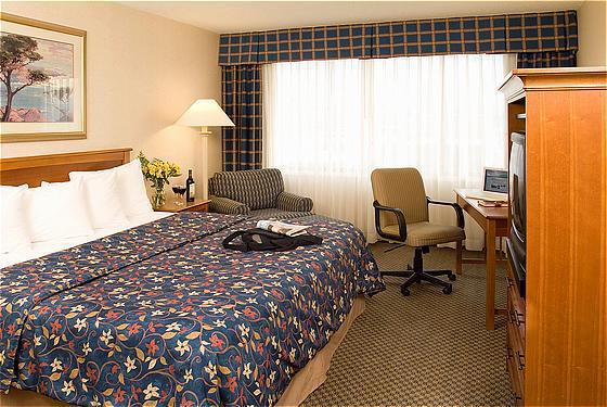 Rodeway Inn Indianapolis I-70 Szoba fotó